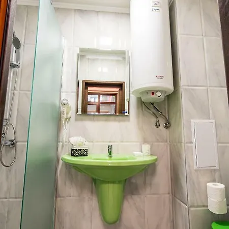 Deluxe Center * Μπουργκάς