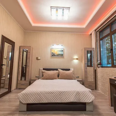 Deluxe Center Apartmán *