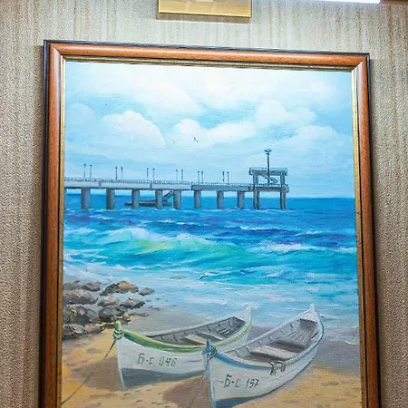 Deluxe Center Burgas City