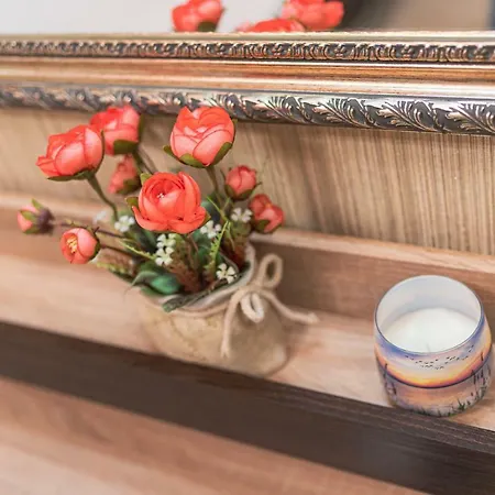 Deluxe Center * Burgas City