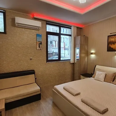 Апартаменты Deluxe Center Бургас